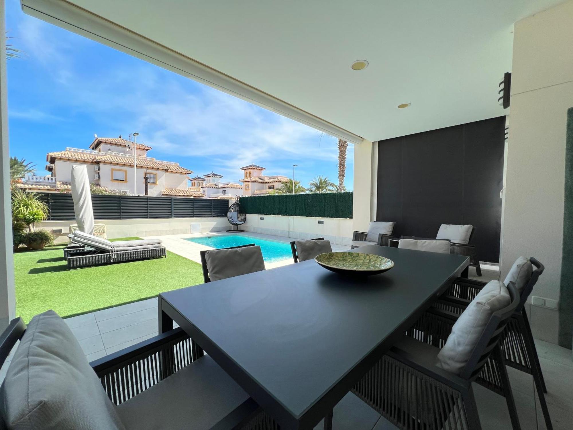 Villa Deluxe La Marina Beach Alicante Bagian luar foto