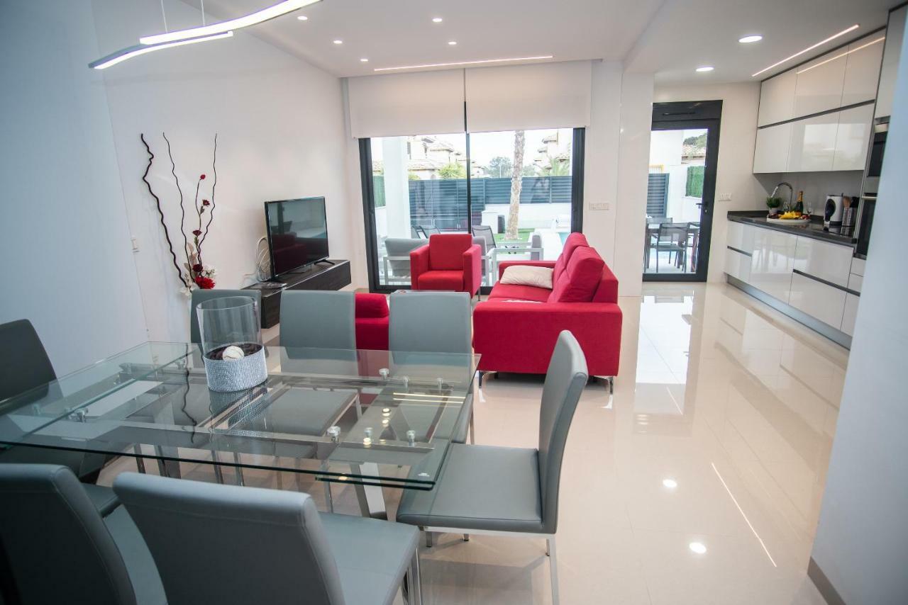 Villa Deluxe La Marina Beach Alicante Bagian luar foto