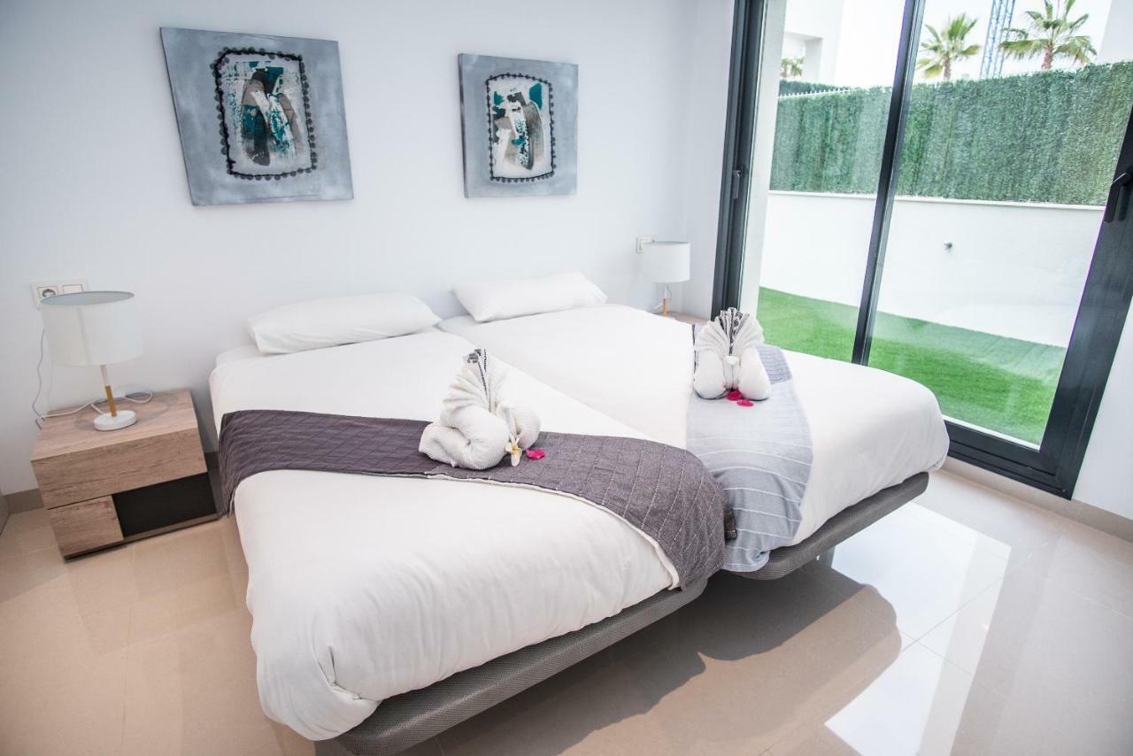 Villa Deluxe La Marina Beach Alicante Bagian luar foto