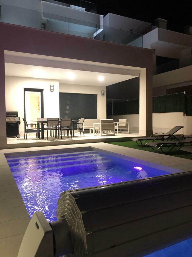 Villa Deluxe La Marina Beach Alicante Bagian luar foto